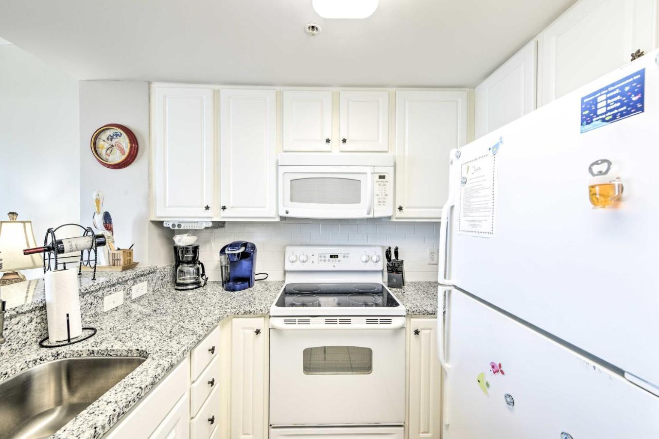 Oceanfront Panama City Beach Condo With Pool Access! Bagian luar foto